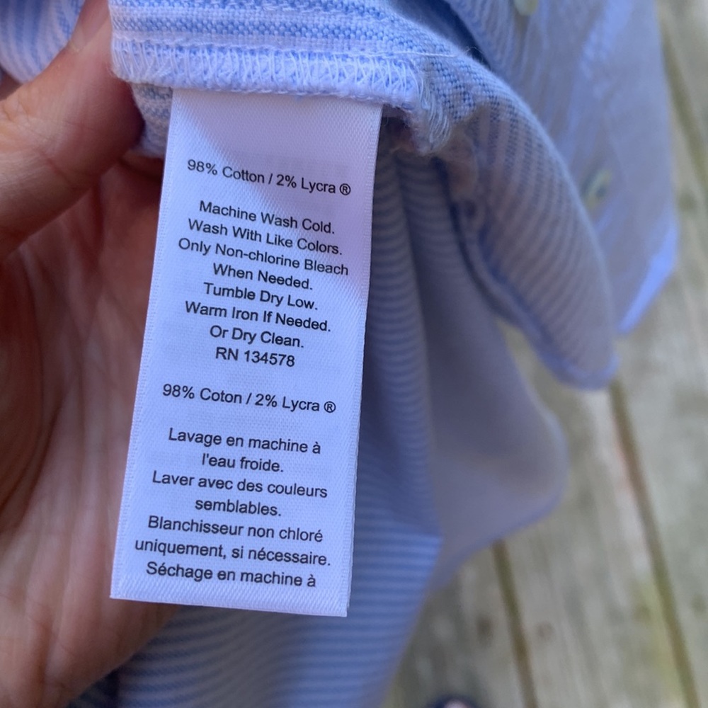 Vineyard Vines Oxford Striped Chilmark Relaxed Button-Down Shirt in size 00 - Picture 6 of 6